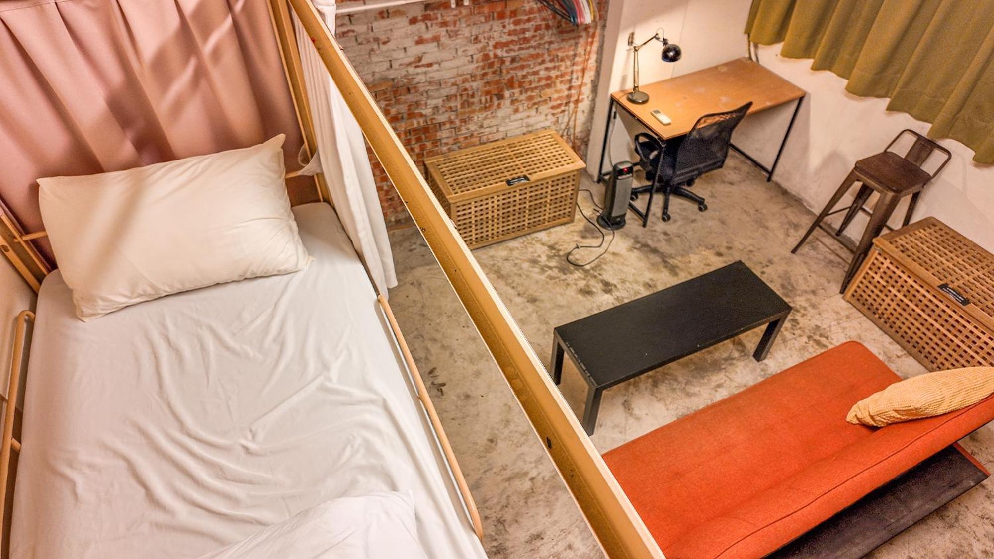 62巷背包客棧 Lane62 Hostel Longjing Exteriör bild