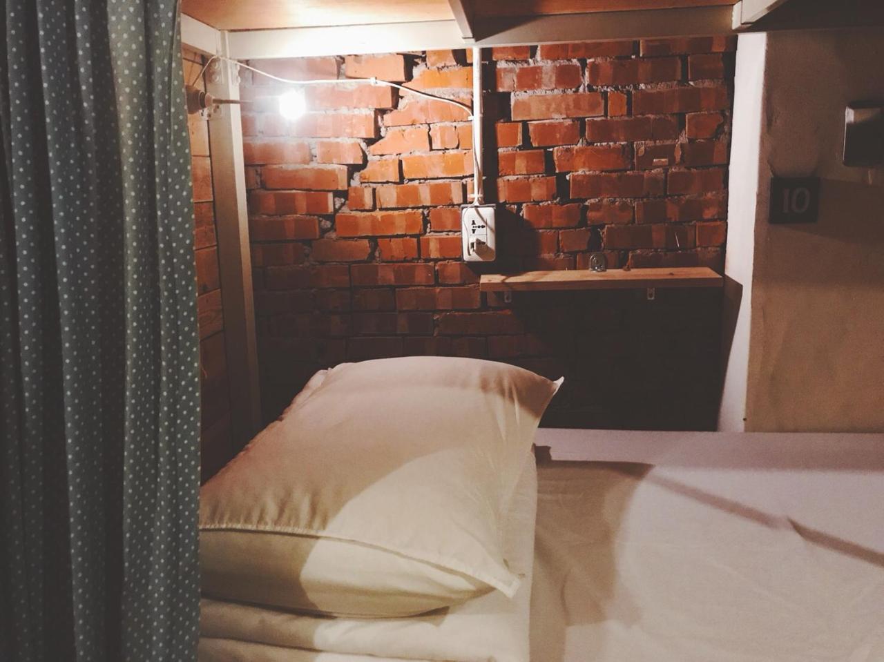 62巷背包客棧 Lane62 Hostel Longjing Exteriör bild